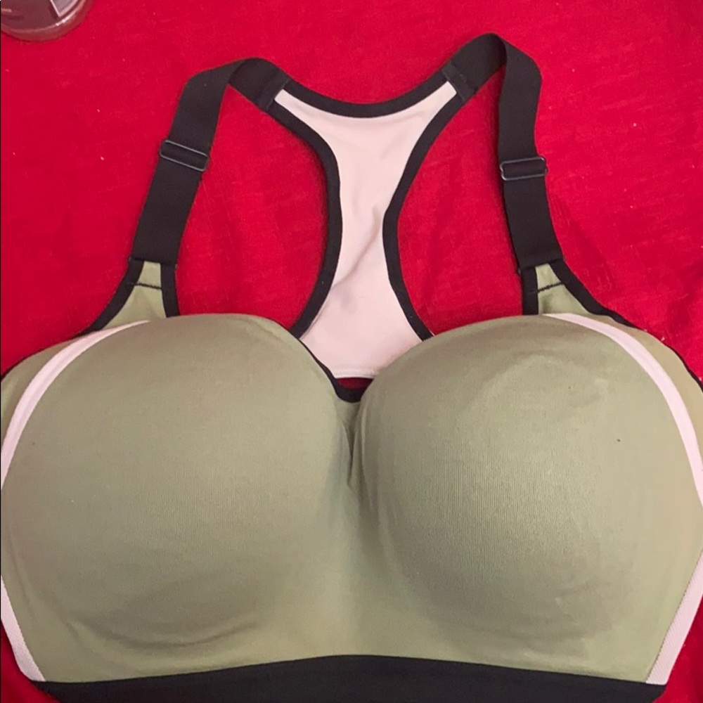 Incredible by Victoria Secret Sport Bra